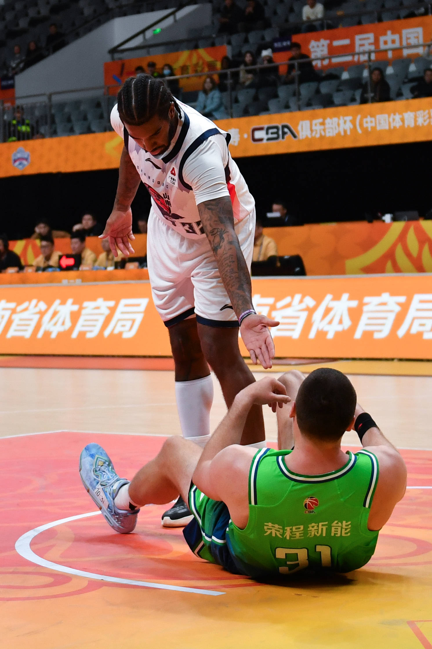 太狠了！杜兰特在中国队比赛中刷新纪录赛后山东男篮备战CBA常规赛，国际比赛日那不勒斯门线救险的简单介绍网页版登录入口地址